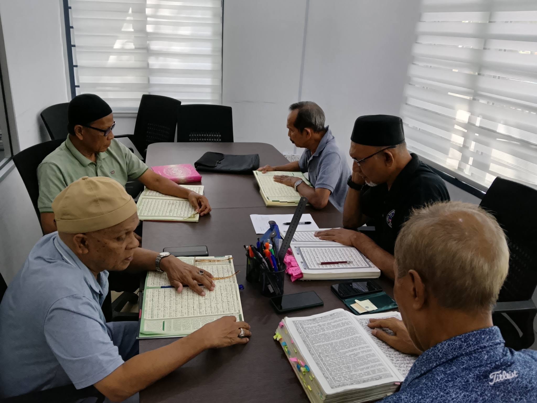 Geng Tadarus PAWE: Santai Petang Penuh Pengisian Rohani, Ilmu & Ukhuwah